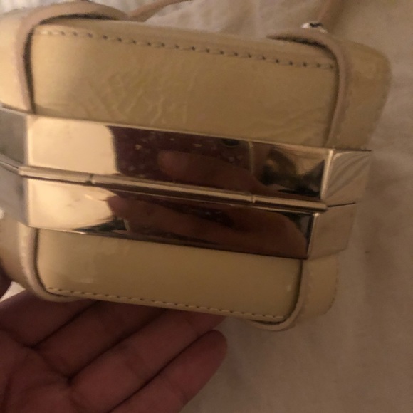 Bally putty calf crossbody bag - Picture 4 of 7